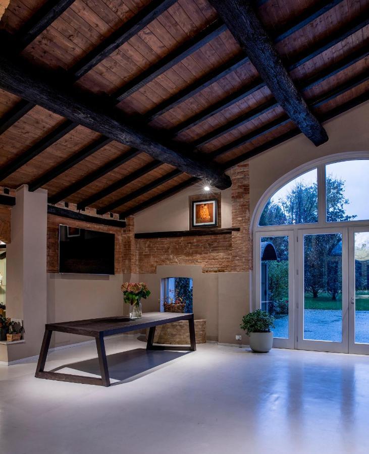 ホテルIl Mulino Relais ピアチェンツァ エクステリア 写真